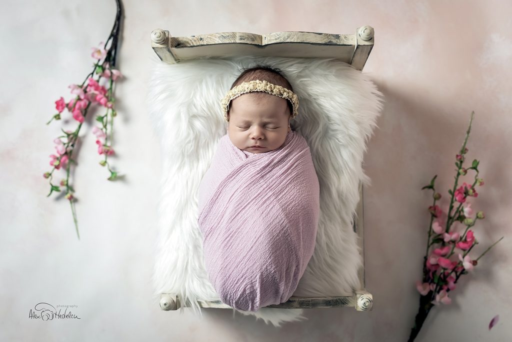 Albume Foto pentru Bebelusi - Creați Amintiri de Neuitat cu Fotograful Profesionist